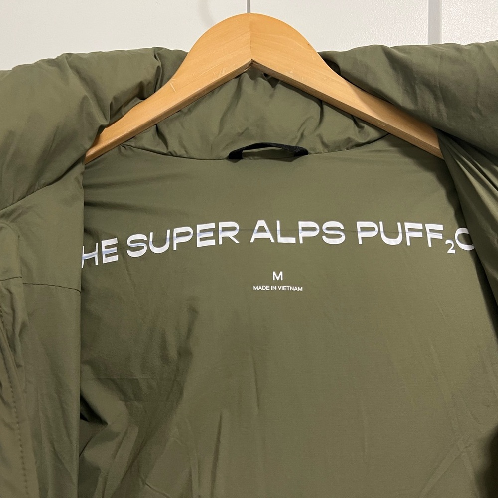 Aritzia The Super Alps Puff₂o™ -100% Waterproof  Sz M - Picture 3 of 16
